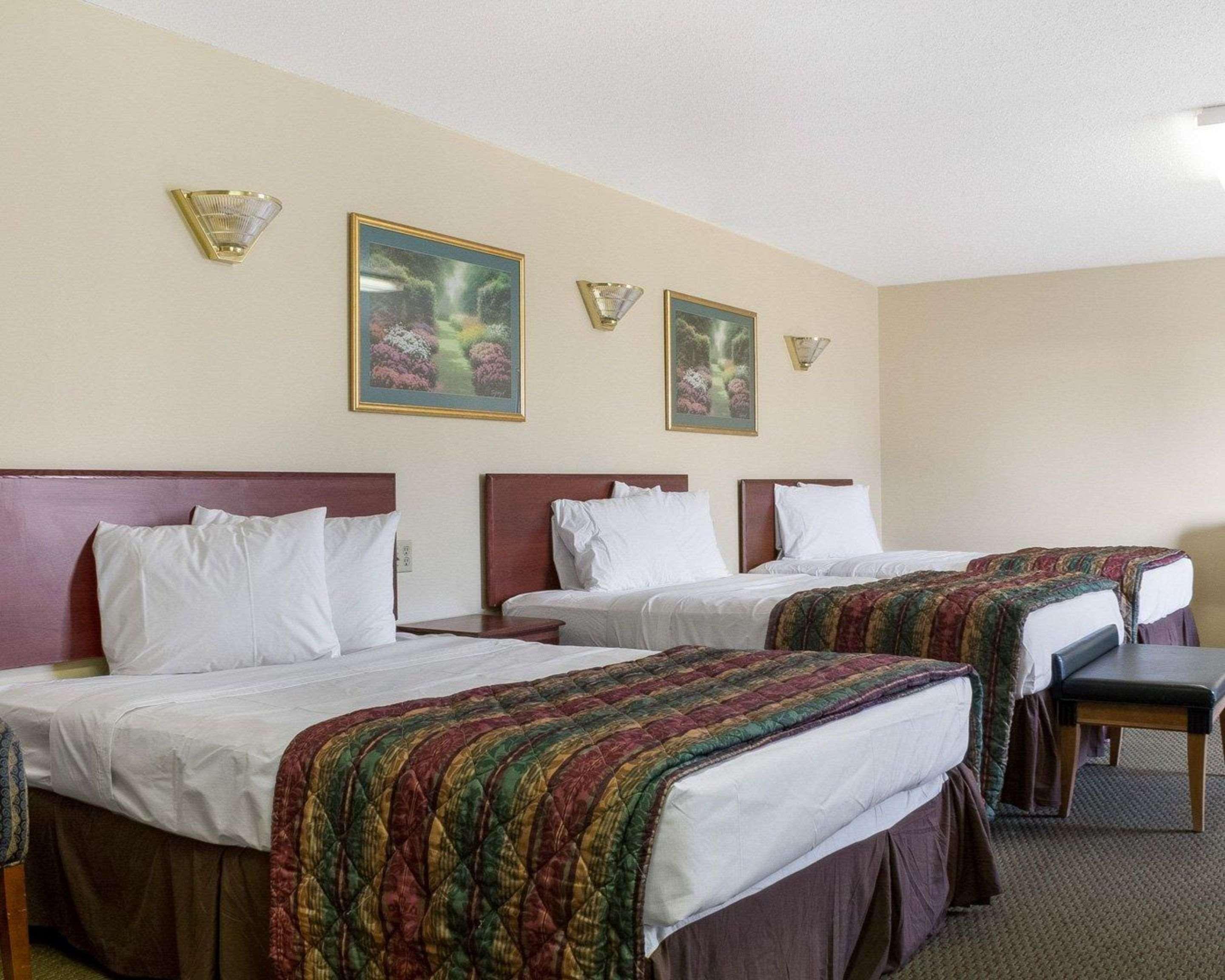 Rodeway Inn West Fargo Екстериор снимка