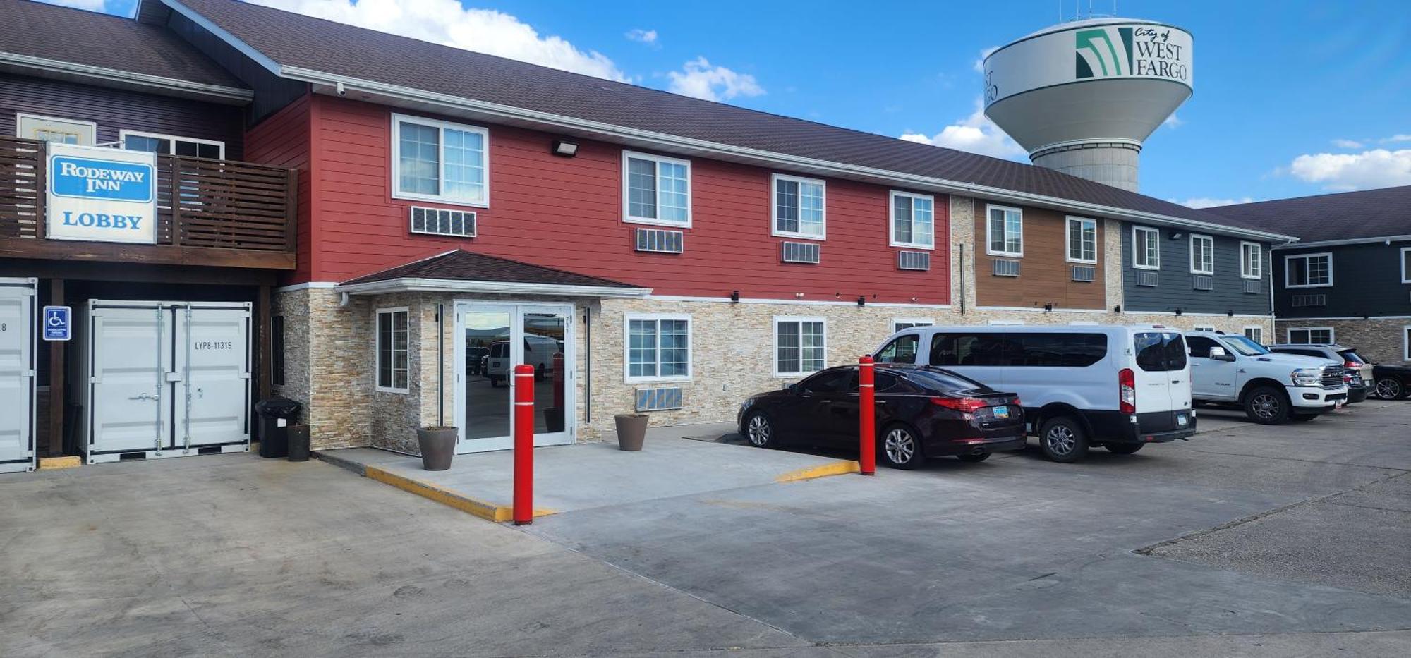 Rodeway Inn West Fargo Екстериор снимка