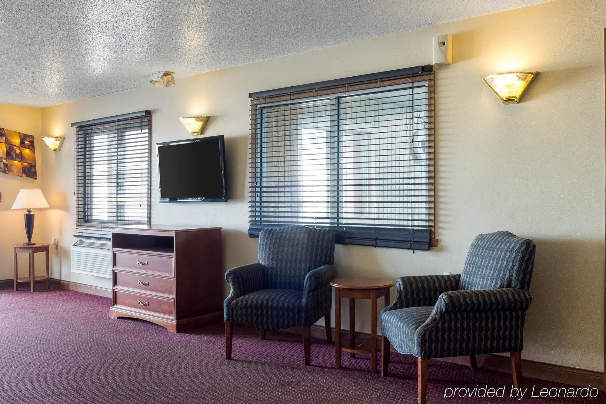 Rodeway Inn West Fargo Екстериор снимка