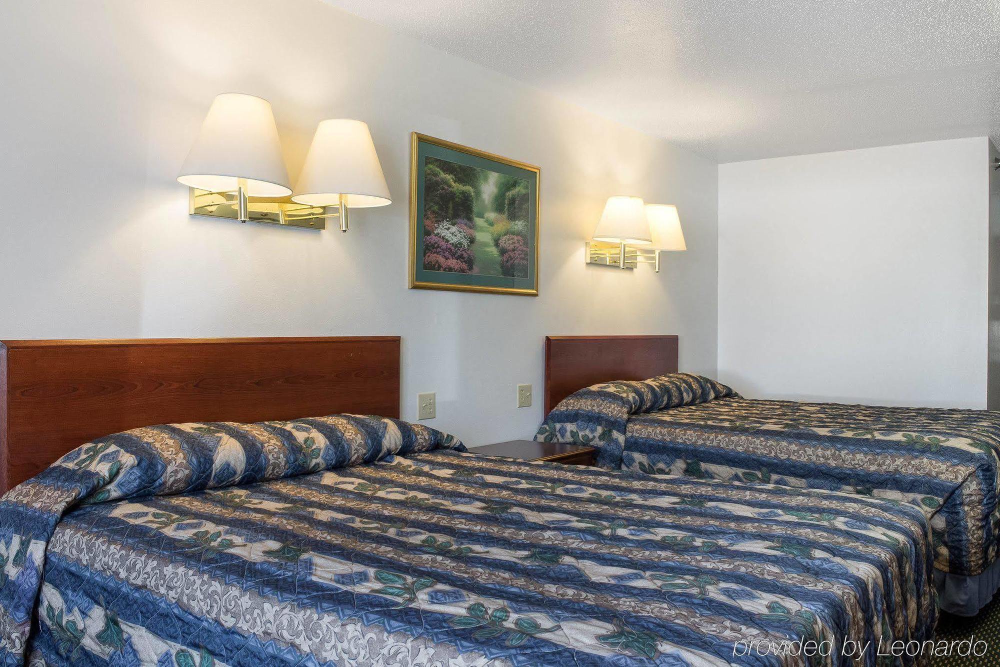 Rodeway Inn West Fargo Екстериор снимка