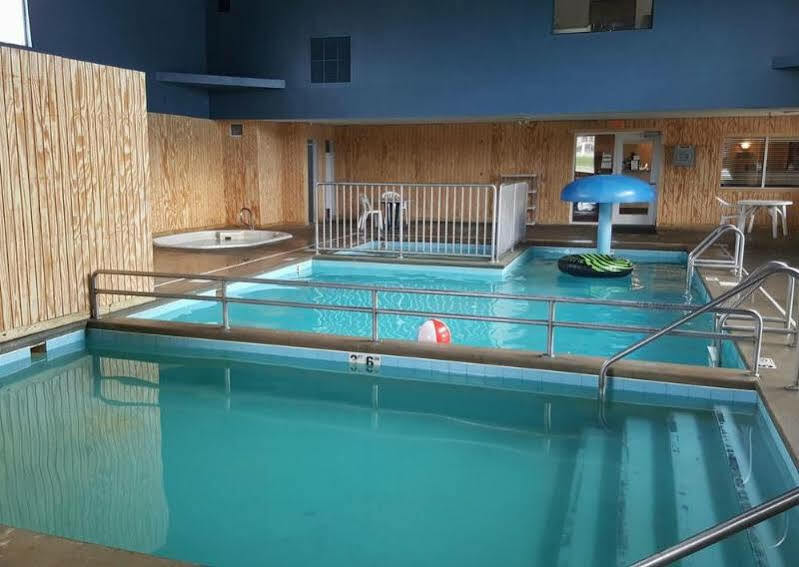 Rodeway Inn West Fargo Екстериор снимка
